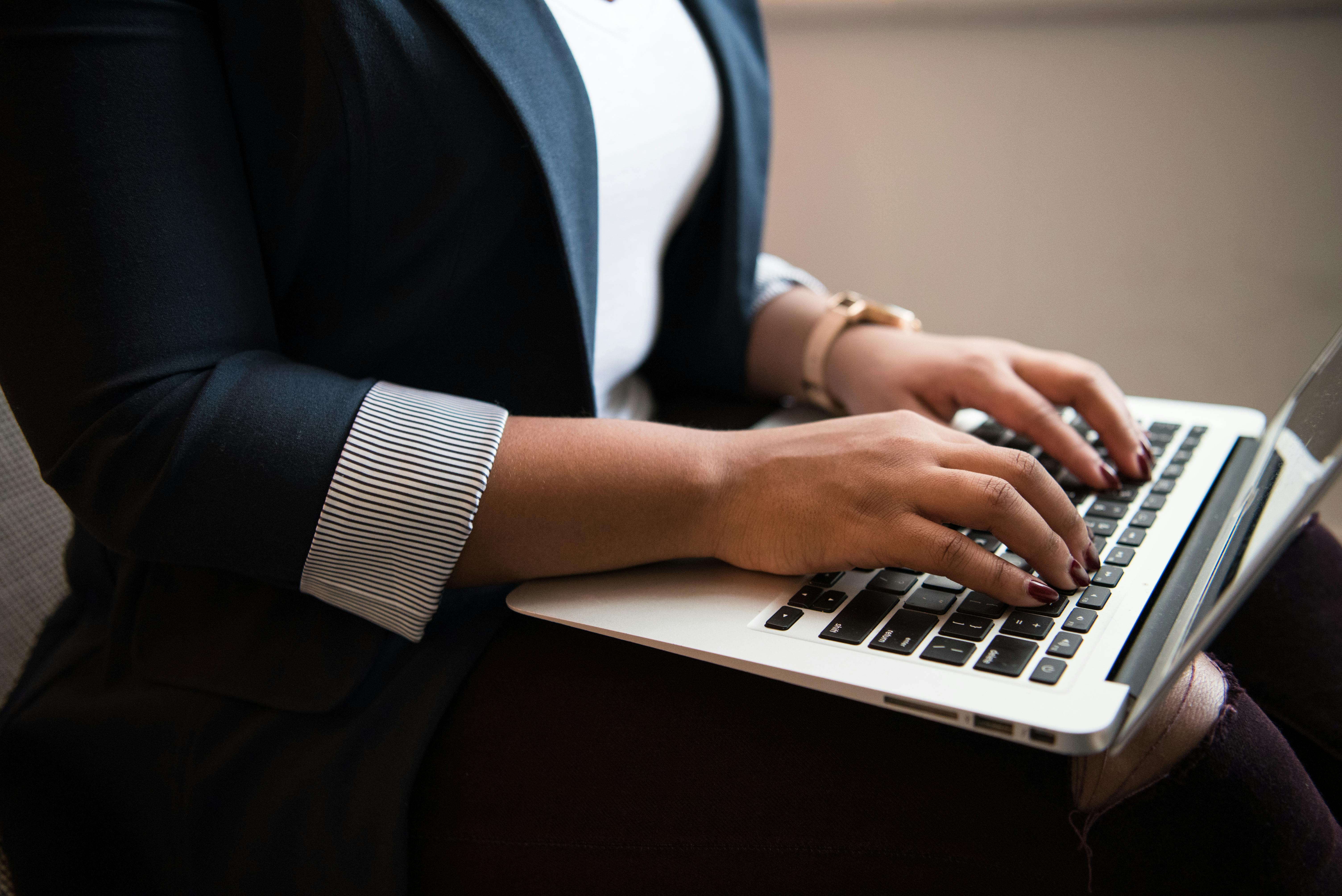 automação de contratos com ia